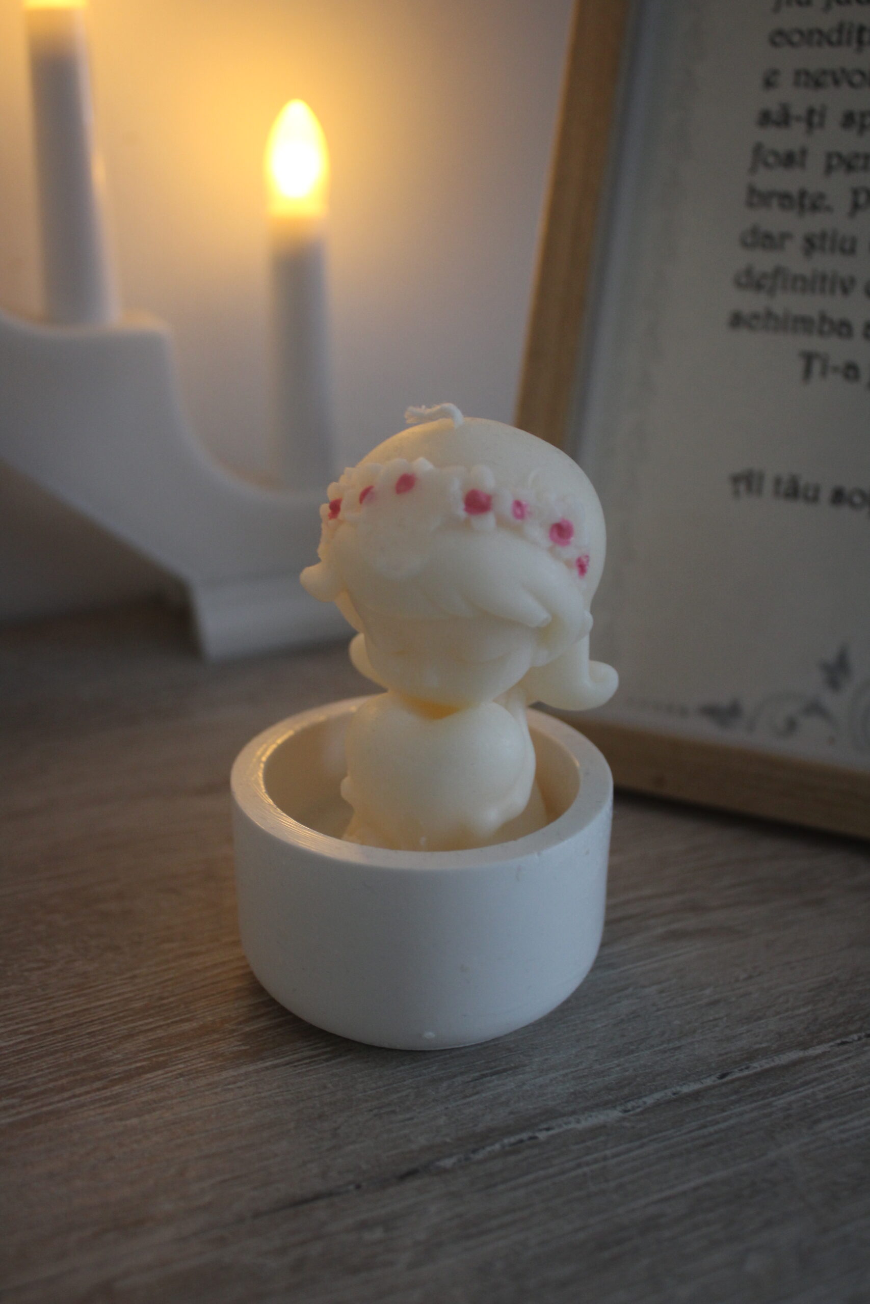 Lumanare Delia in recipient ceramic - imagine 2
